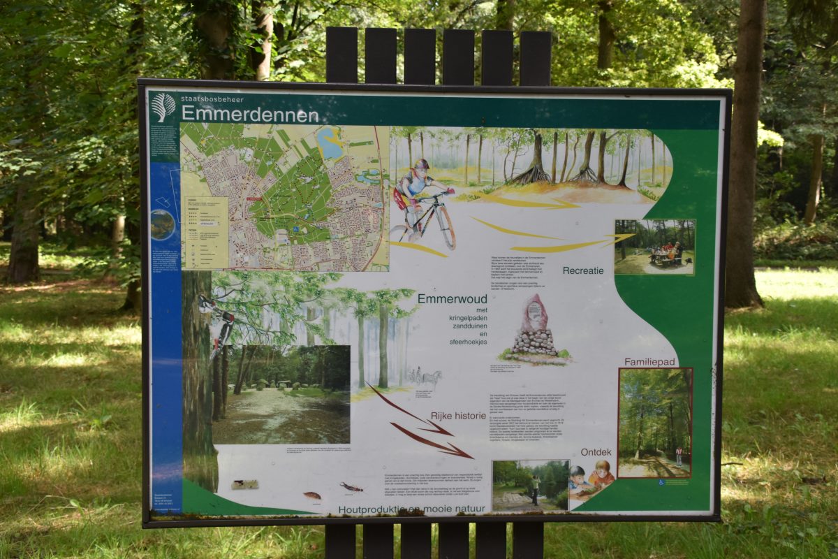 Emmerdennen, Bossen