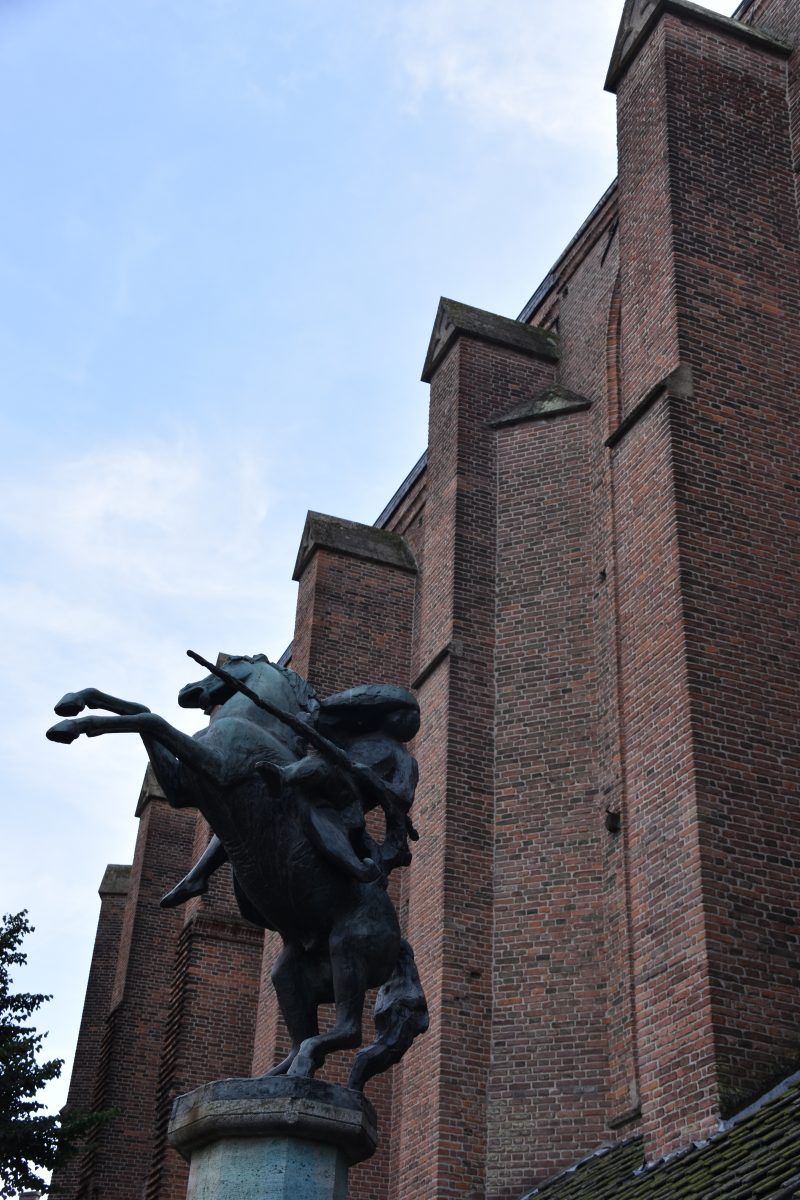 Sintjoriskerk, Kerken